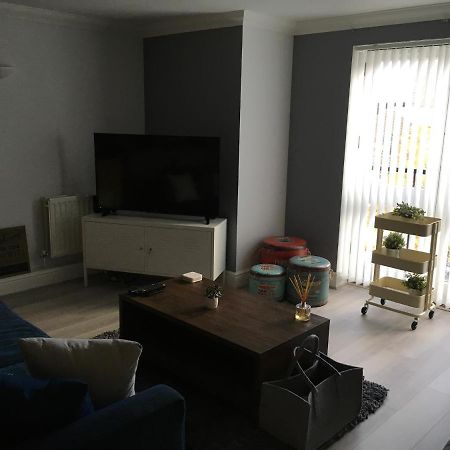 Апартаменти Godwin Court 21 Свіндон Екстер'єр фото