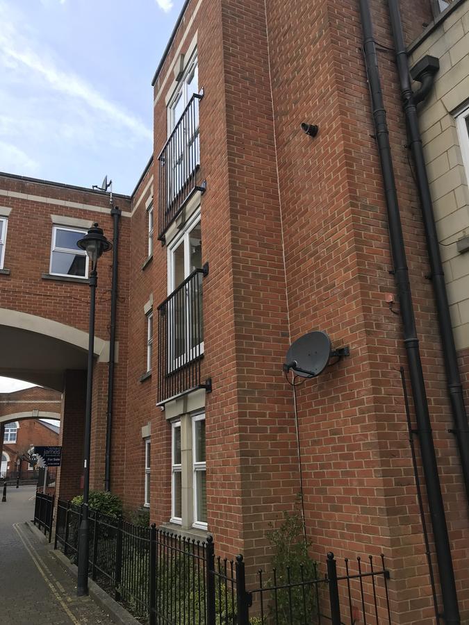 Апартаменти Godwin Court 21 Свіндон Екстер'єр фото